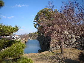 姫路城 <前編>_e0033570_1094479.jpg