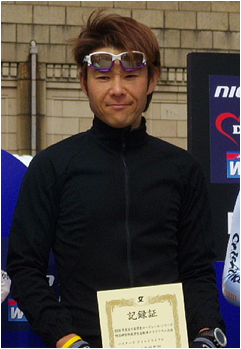 善波昭選手インプレッション&神宮外苑クリテリウム結果ご報告!_c0003493_9115835.jpg