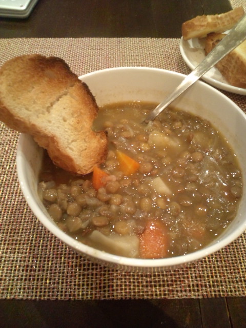 レンズ豆のスープ♪ \"Sopa de lentejas\" _b0032617_22423433.jpg