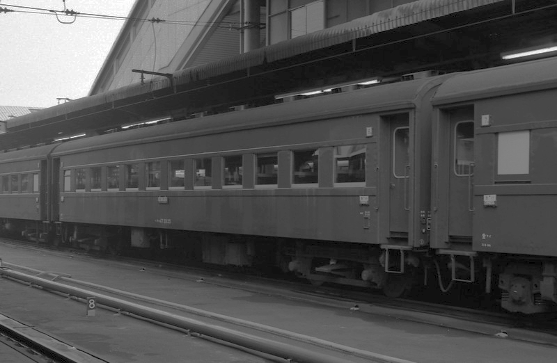 オハ４７　２２３５_f0203926_22424575.jpg