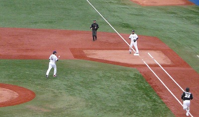 3月10日 オープン戦 マリーンズ対スワローズ_b0166128_23495881.jpg