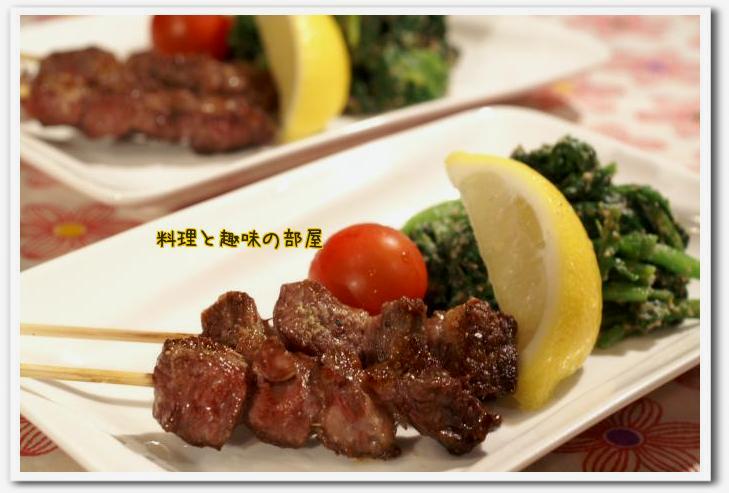 《晩ご飯は和食です。》焼きサバ／南瓜煮／ウドと胡瓜の酢味噌和え／牛角串／菜の花の胡麻和えです。_b0033423_11342839.jpg