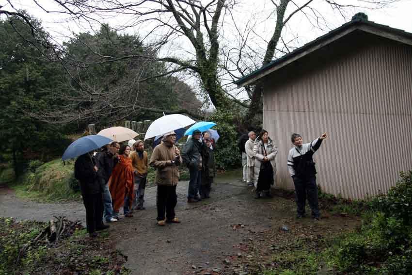 「阿波忌部の聖地を巡るツアー」　白人神社♪_d0058941_211627.jpg