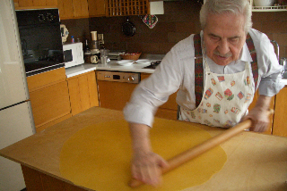 お誕生日のCappelletti in brodo(カッペッレッティ・インブロード)_a0169172_4444796.jpg