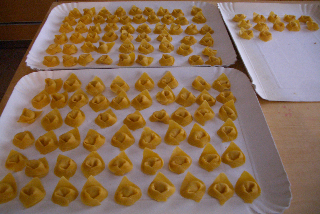 お誕生日のCappelletti in brodo(カッペッレッティ・インブロード)_a0169172_519048.jpg