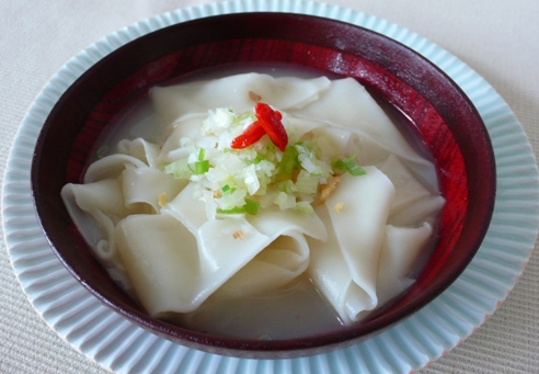 面白い麺でした_e0148373_16225937.jpg