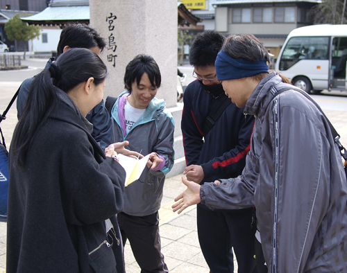 宮島での楽しい出会い_f0099102_0201887.jpg