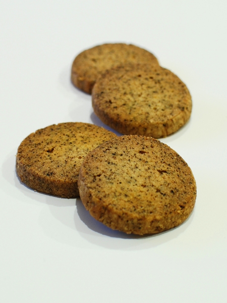 MIKADOのバジルとトマトのクッキー_c0177814_15312378.jpg