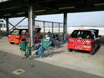 K-CAR耐久レースパドックイン_f0046325_94684.jpg