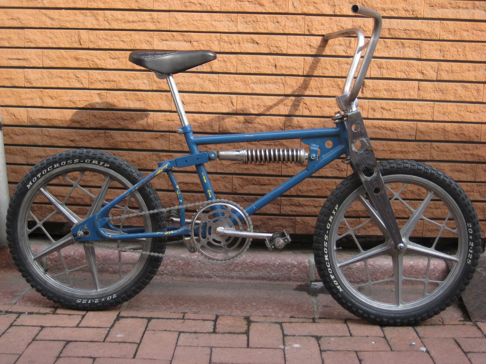 KUSTOM  BMX 1号　完成_d0130536_148218.jpg