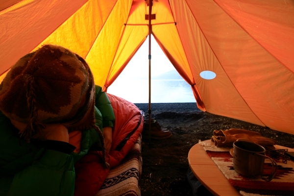 Late Winter Camp In Lake MOTOSU_c0228945_2151788.jpg