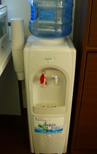 ウォーターサーバー_e0189870_10462872.jpg