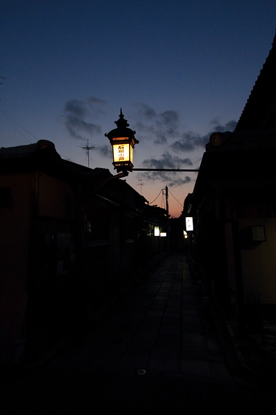 東山花灯路　～石塀小路～_e0051888_1292447.jpg