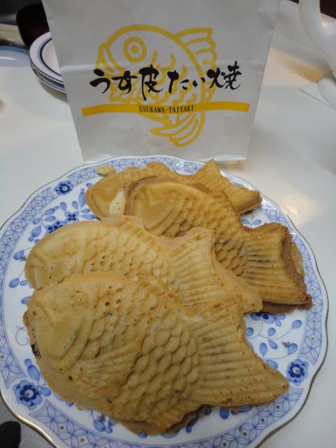 うす皮たい焼き　たんぽぽ_b0032593_19242878.jpg