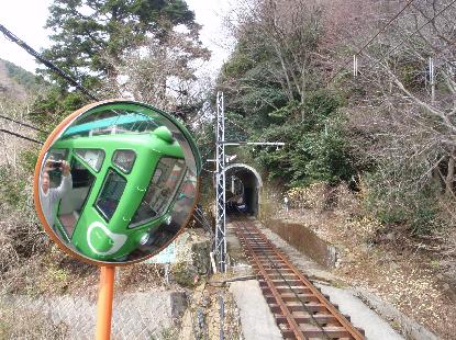 ケーブルカー_e0077899_673042.jpg