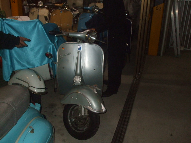 SUGIURA_c0060469_2024078.jpg