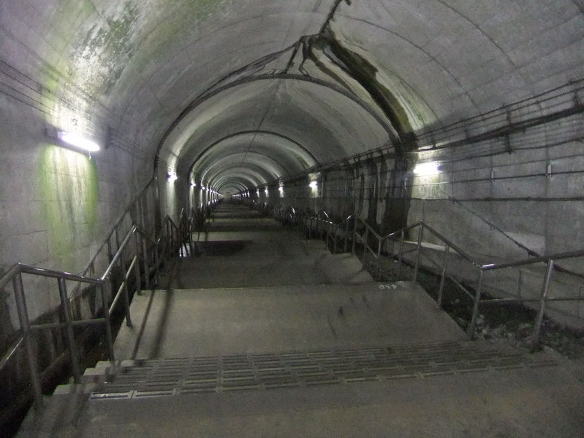 蓬峠越え 土樽 ケサ丸沢 白樺沢 土合 フォールライン