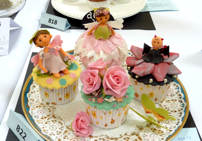 Squires Kitchen\'s 24th Annual Cake Decorating Exhibition_a0119753_13314959.jpg