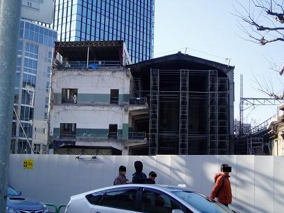 さよなら交通博物館 建物の解体状況(4)_f0030574_1343910.jpg
