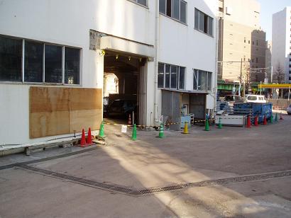 さよなら交通博物館 建物の解体状況(4)_f0030574_3555882.jpg