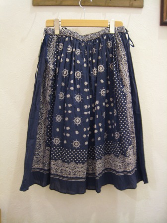 バンダナ柄のお洋服_c0227633_2236105.jpg