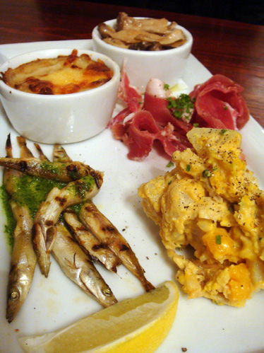 baR pappA @ライヴ後、深夜飲み_b0118001_22485230.jpg