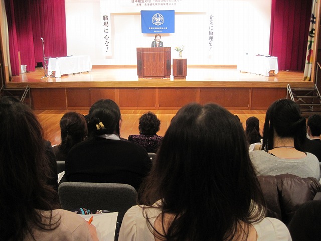 f0202703_064556.jpg