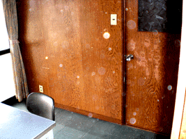 e0103408_1052215.gif