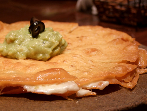 「大阪 谷町九丁目 Am BoLuZo(アン ボルゾー)のメキシコ料理」_a0000029_1393161.jpg