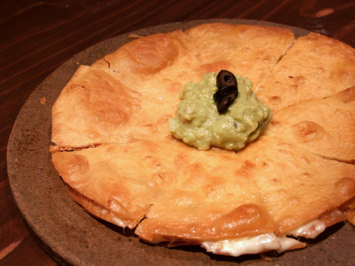 「大阪 谷町九丁目 Am BoLuZo(アン ボルゾー)のメキシコ料理」_a0000029_1461097.jpg