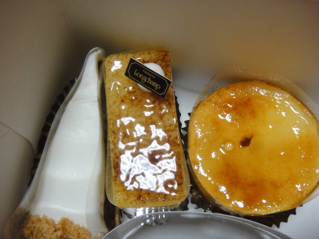 君津で一番美味しいと評判のケーキ屋さんです。_a0143437_683642.jpg