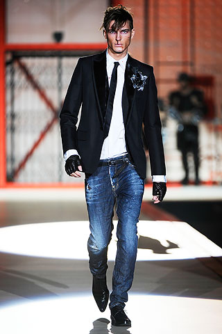 ディースクエアード デニムジャケット 48 2018ss ランウェイモデル ディースクエアード デニムジャケット 48 2018ss ランウェイモデル