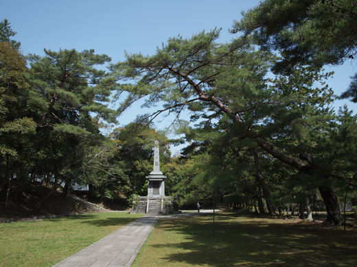 瑠璃光寺_a0161380_1255038.jpg