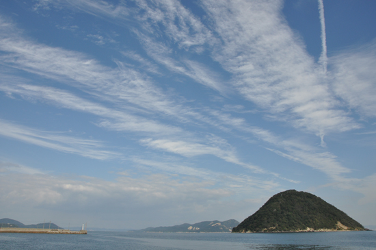 同じ空の下で_e0171573_1252573.jpg