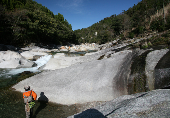 再び南の地へ_f0166390_2058760.jpg