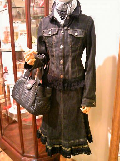ピンクハウス・ミディ丈デニムスカート♪ : 札幌路面店 PINKHOUSE