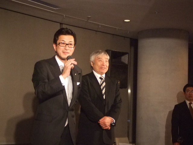 写真でブログ_e0119092_13322563.jpg