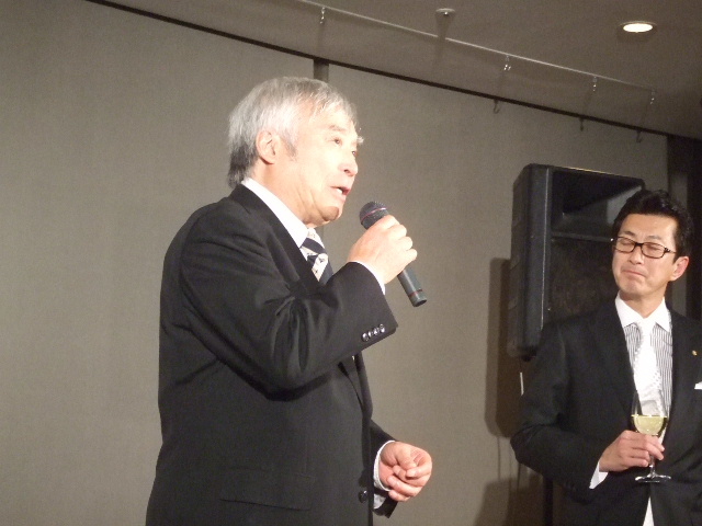 写真でブログ_e0119092_13331483.jpg