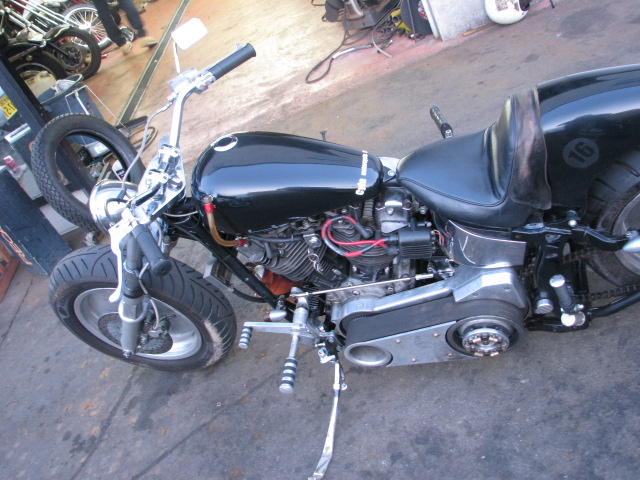 SHOVELHEAD ON SOFTAIL_a0165898_110932.jpg