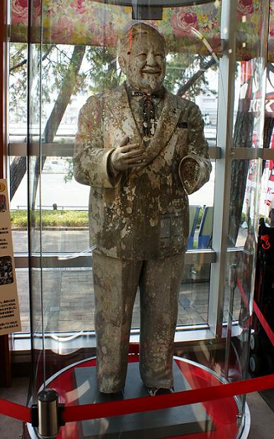 お帰り カーネルサンダース_b0063958_21244234.jpg