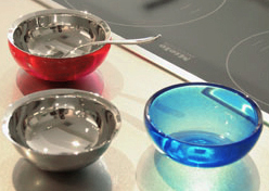 ★キレイ!カワイイ!アイスクリームを食べるには最高♪♪(伊)ALESSI・・・アイスクリームカップ_c0156359_8591672.jpg