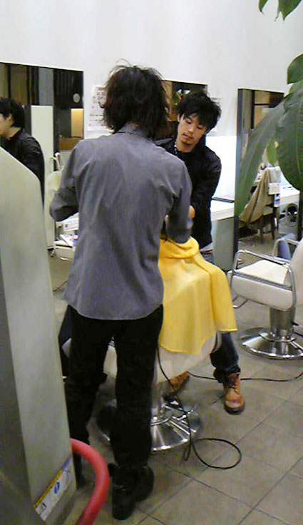 【今里店 副店長 橋本】~~橋本の日常~~ スタッフ紹介_c0080367_1125426.jpg