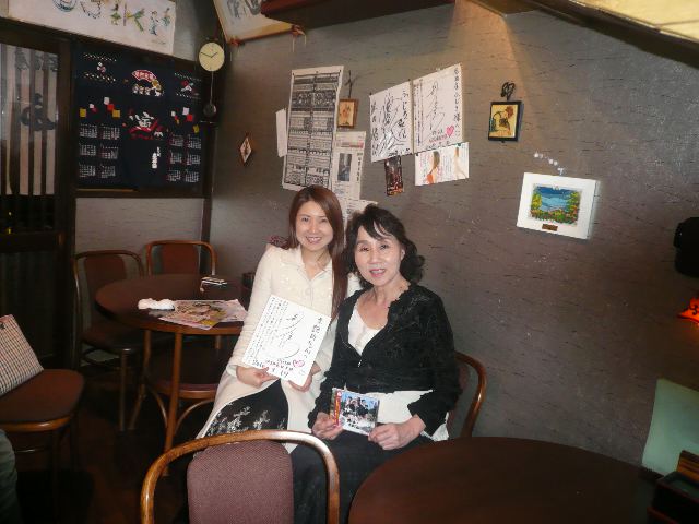 f0048372_6163630.jpg