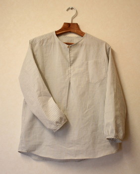 オーガニックコットンのブラウス_a0102486_11334966.jpg