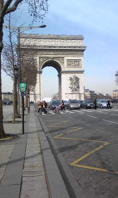 PARIS…その４・シャンソ〜ン♪_f0011022_1124392.jpg