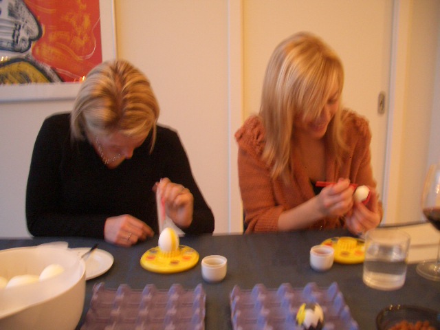 Egg Paining パーティー_a0159707_2395758.jpg