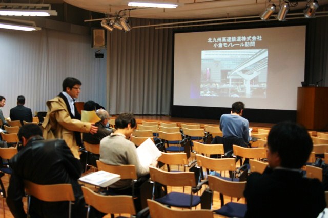 新潟の新公共交通をつくる市民の会セミナーに_d0039111_11282613.jpg