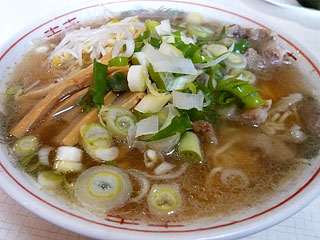 すみれ(スミレ飲食店)@琴浦 ☆☆ (ラーメン)_f0080612_1375348.jpg