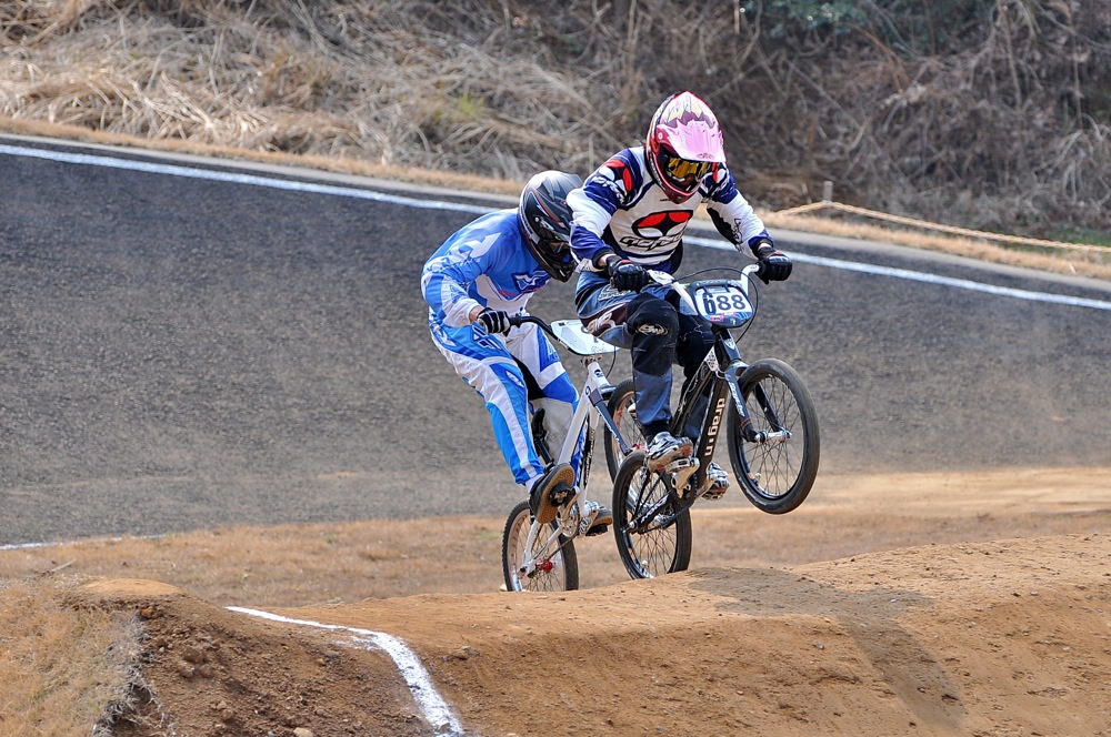 2010JBMXFシリーズ第１戦CSCBMXトラックVOL1：エリート決勝　世界最速情報_b0065730_2212489.jpg