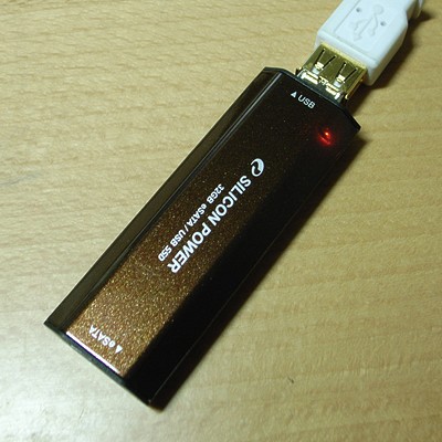 Silicon Power のポータブルSSD_d0059961_20484232.jpg